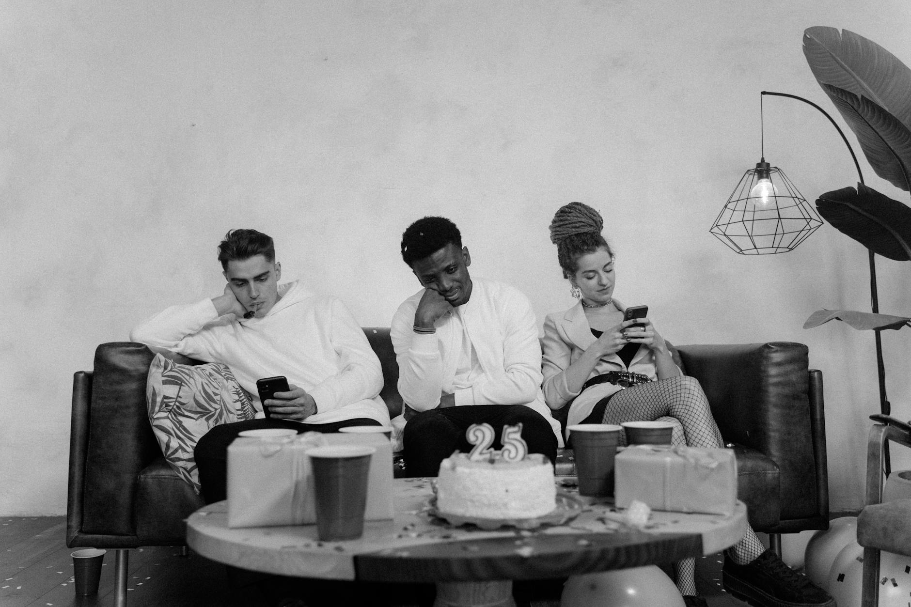 Types Of People You Should Avoid In Your Twenties